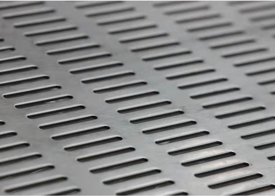 Αυλακωμένες επιτροπές 0.58mm μετάλλων φύλλων τρυπών διατρυπημένες αργίλιο πάχος
