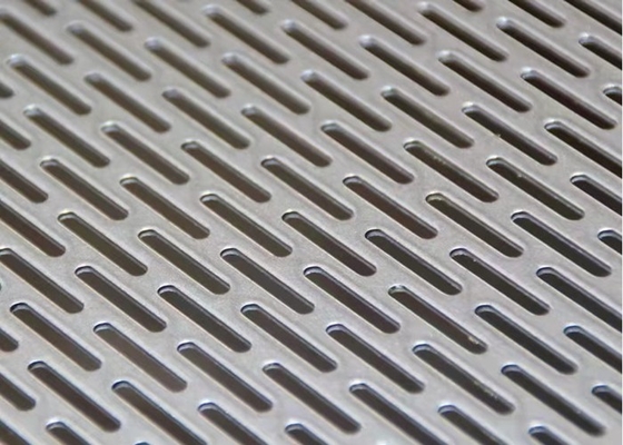 Αυλακωμένες επιτροπές 0.58mm μετάλλων φύλλων τρυπών διατρυπημένες αργίλιο πάχος